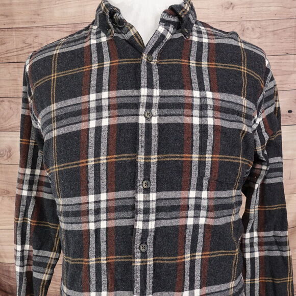 ST JOHN'S BAY PLAID FLANNEL BUTTON DOWN SHIRT MENS SIZE XL - Picture 1 of 6